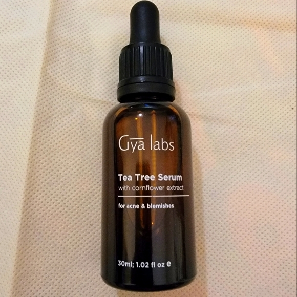 🆕️ Tea Tree Serum with Cornflower Extract 🆕️ - Picture 1 of 3